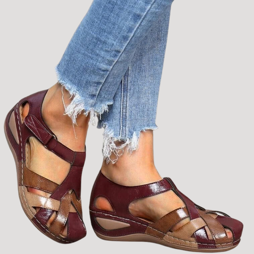Juniper | Women's Closed Toe Woven Strap Sandals